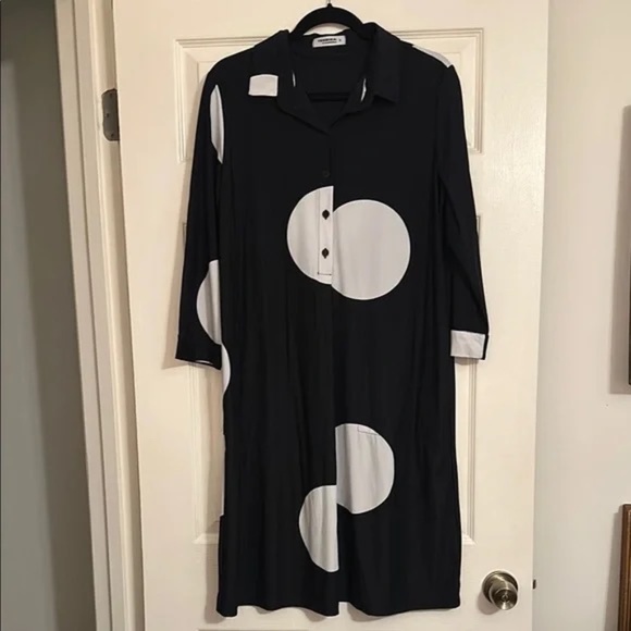 Black and White Polka Dot Long Sleeve Dress tekbika by alembika - Picture 2 of 7